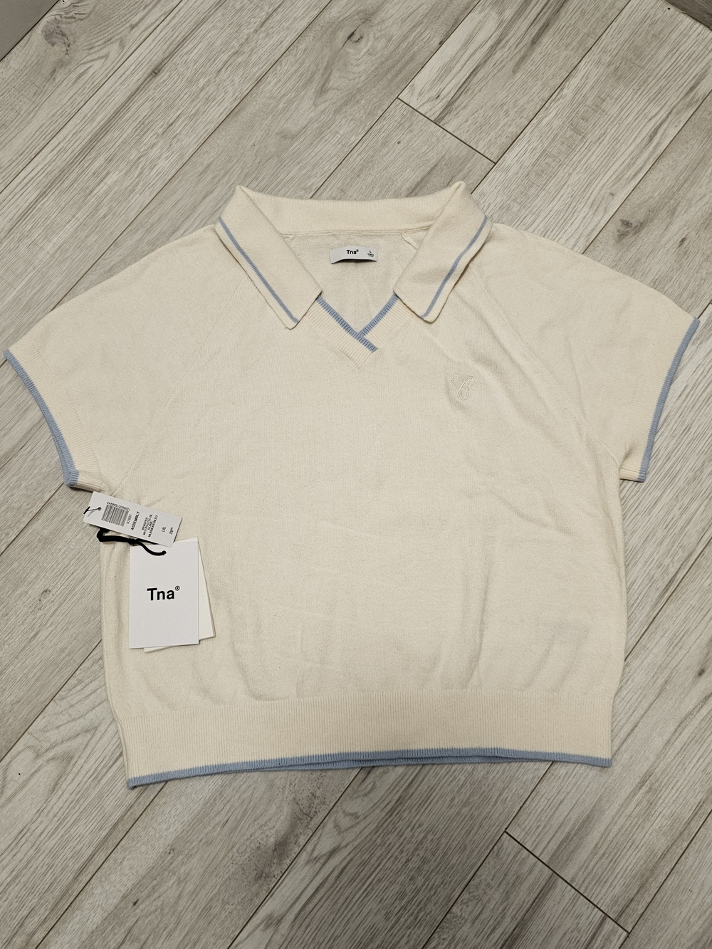 NWT Aritzia TNA Assembly Sweater